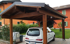 ricovero auto in legno